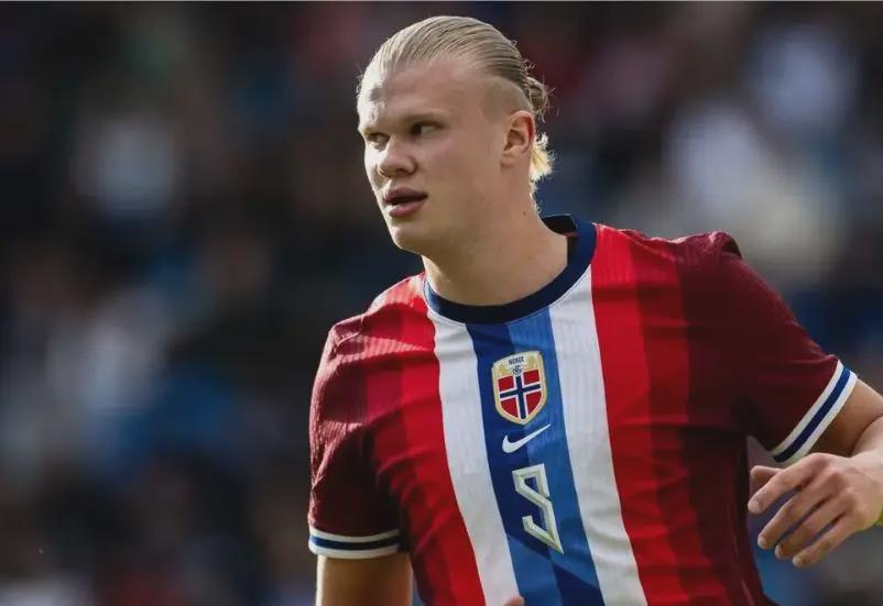 奥尔莫vs土耳其数据：为球队先拔头筹，传球成功率90%（奥尔莫战土耳其数据：首开纪录，传球成功率达90%）