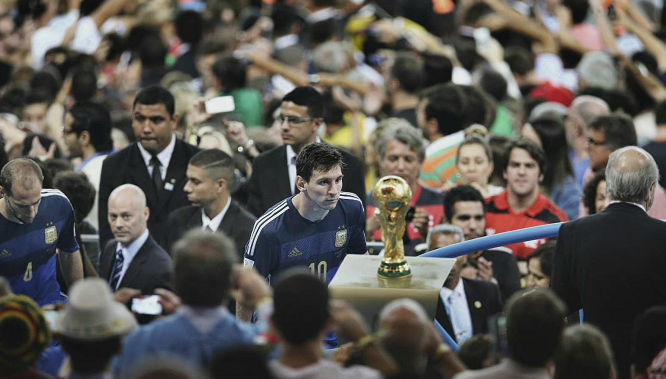 孔帕尼：明天的裁判在意甲被禁赛？我执教伯恩利也降过级（孔帕尼：明日主裁曾在意甲被停哨？我带伯恩利也经历过降级）