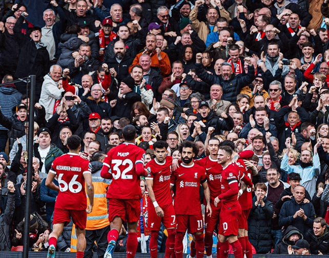 科贝记者：巴尔韦德右腿内收肌不适，明天将接受检查（巴尔韦德右腿内收肌不适，科贝记者称其明日将接受检查）