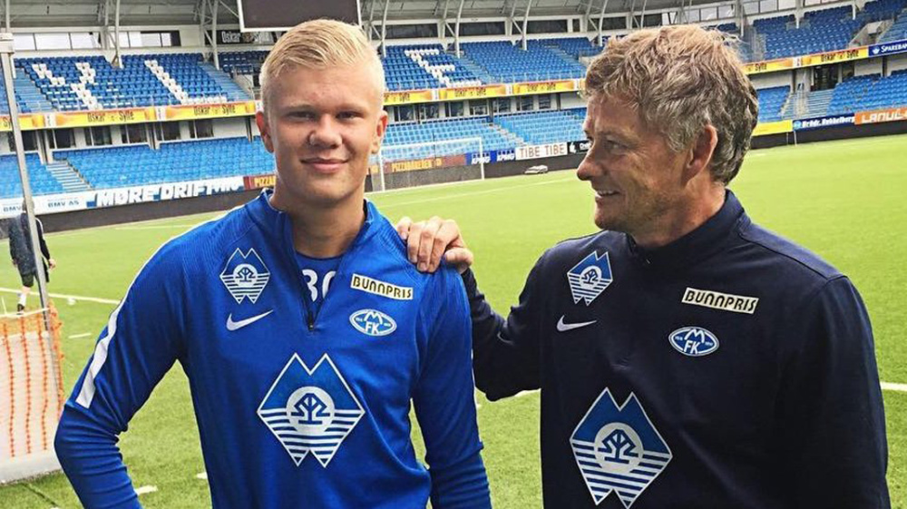 阿根廷大名单：梅西领衔，劳塔罗、小蜘蛛、恩佐、麦卡在列（阿根廷公布大名单：梅西领衔，劳塔罗、阿尔瓦雷斯、恩佐与麦卡入选）