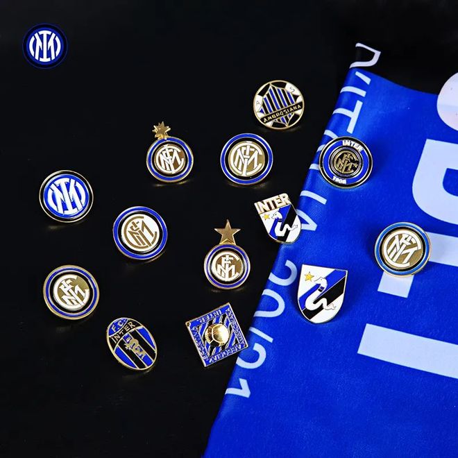 兰克尔-泽在上周举办婚礼，此前他与青岛海牛闹得不欢而散（与青岛海牛不欢而散后，兰克尔-泽上周步入婚姻殿堂）