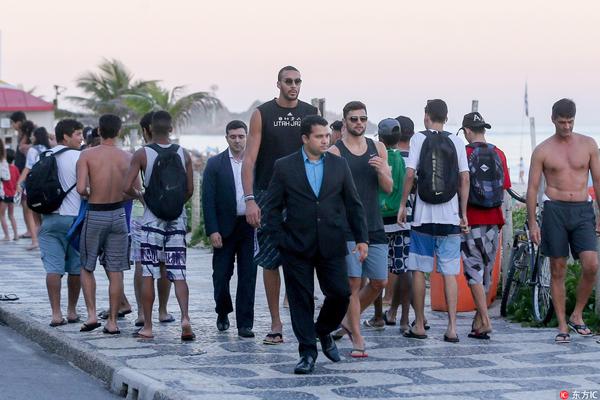 李金羽：愿铁人在中超给人留下深刻印象，来年困难大于一切（李金羽：希望铁人在中超令人难忘，明年困难将压倒一切）