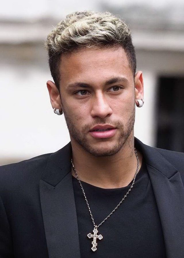 纽卡小将朴昇洙：明天和热刺的友谊赛想和孙兴慜交换球衣（纽卡新星朴昇洙：盼在明日对热刺的热身赛后与孙兴慜互换球衣）