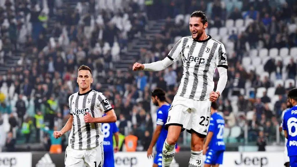 埃及球员到埃及国家队报到