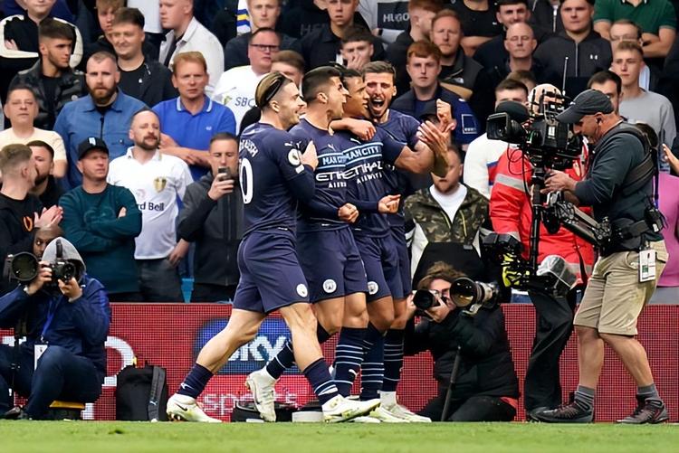 中资球队平英超最差战绩，主帅公开怒批，名宿唱衰：英冠见（中资球队追平英超最差纪录，主帅怒斥全队，名宿悲观放话：英冠见）