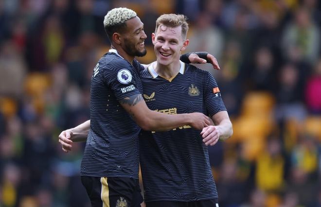 “新双骄”正面PK！世界杯挪威力拼法国 哈兰德将战姆巴佩（双雄对决：世界杯挪威挑战法国，哈兰德迎战姆巴佩）