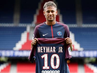 NBA战报：西亚卡姆24分准绝杀，步行者103-101险胜公牛（NBA快报：西亚卡姆24分读秒致命一击，步行者103-101险擒公牛）