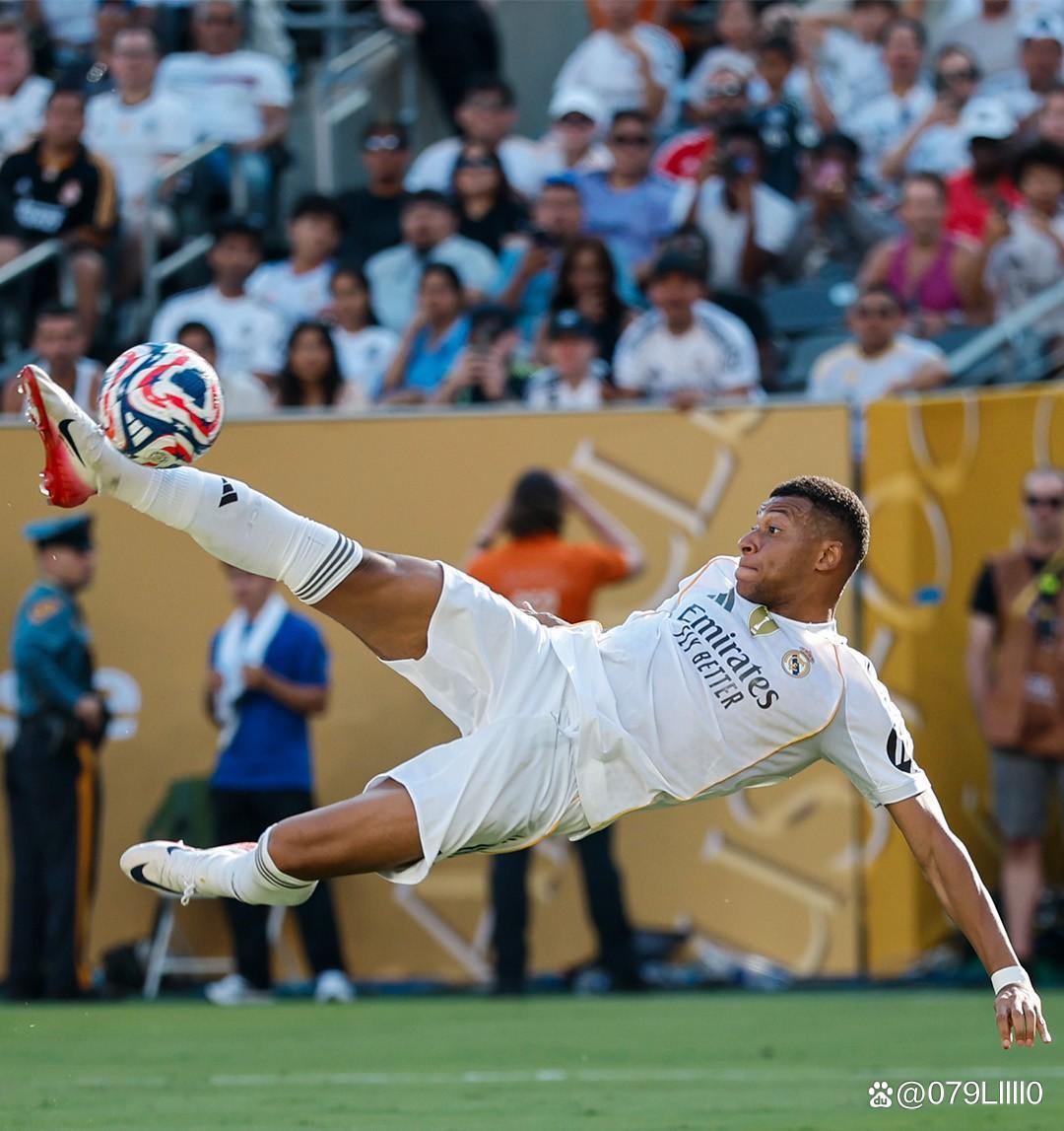 世界级边锋的成名之战（顶尖边锋的封神之战）