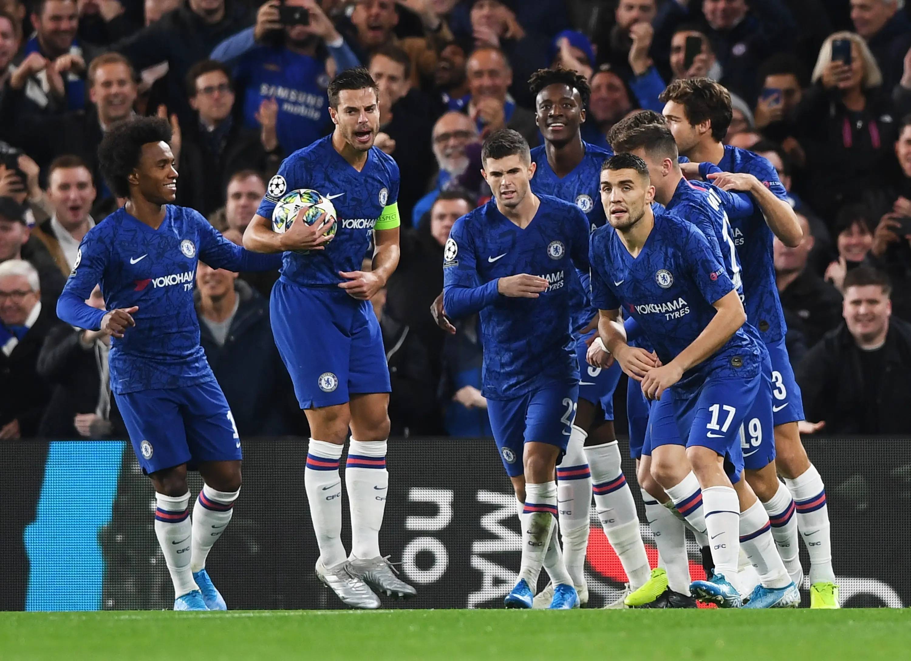 33岁内马尔爆发！17分钟戴帽救赎！3场轰5球1助，冲击明年世界杯（33岁内马尔火力全开：17分钟帽子戏法，近3战5球1助，剑指明年世界杯）