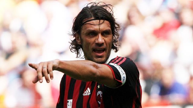 弗里克：亚马尔被换下后不高兴？很多球员都这样（弗里克谈亚马尔换下不悦：球员常有此反应）