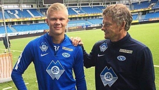 西蒙尼：早就计划好下半场上格列兹曼了，球队还有进步的空间（西蒙尼：格列兹曼本就安排在下半场登场，球队仍有提升空间）